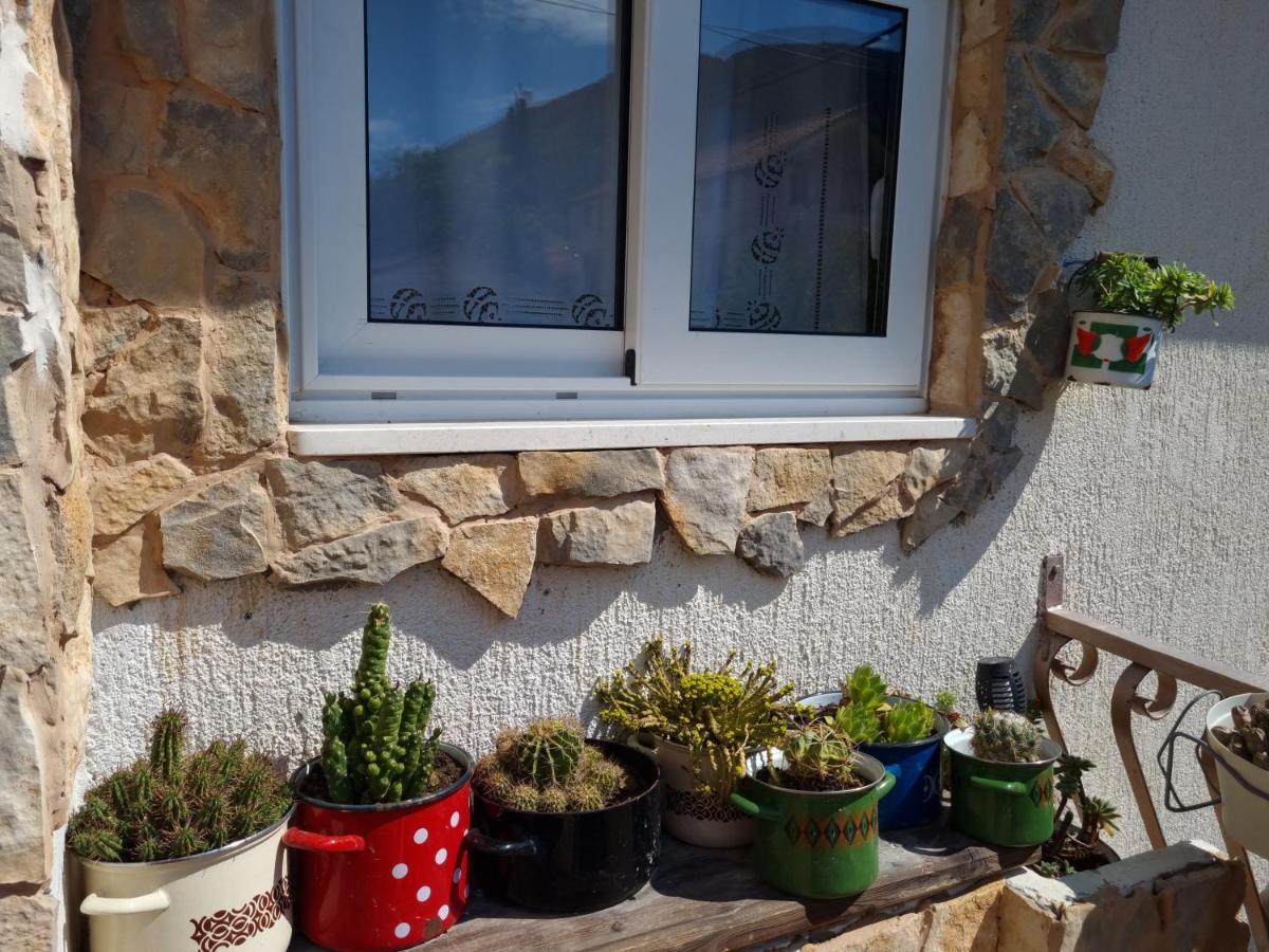 Delmar Apartamento Komiža Exterior foto